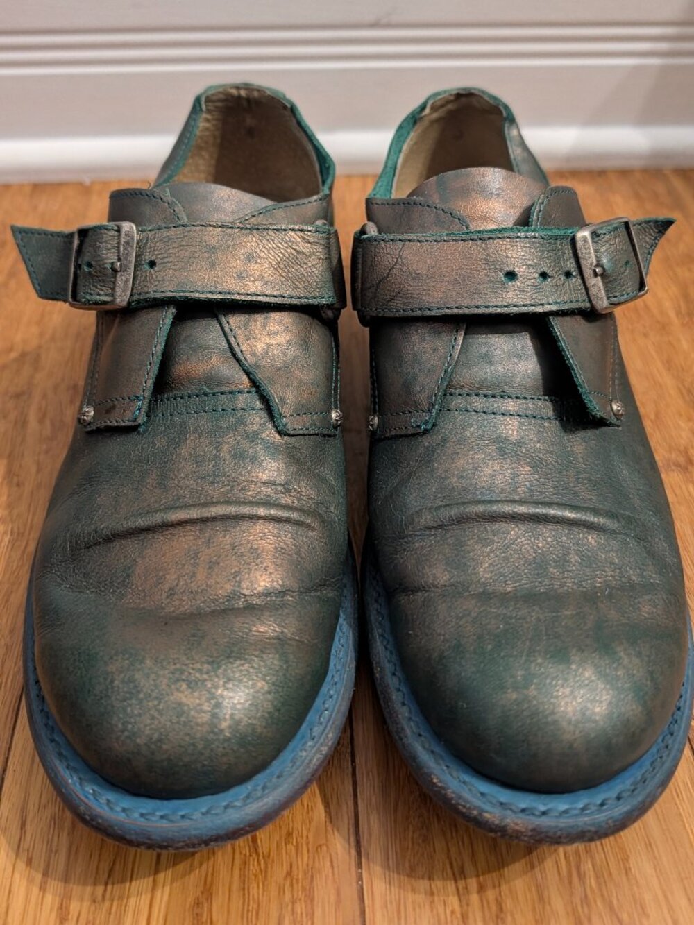 Fluevog Ayn in Bronze, size 7, discontinued